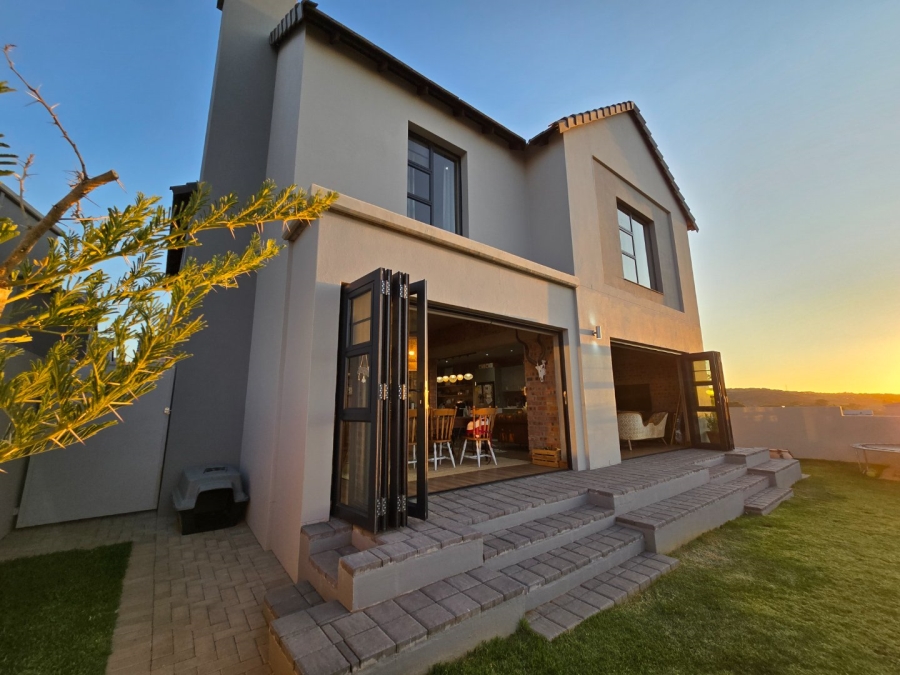 4 Bedroom Property for Sale in Woodland Hills Bergendal Free State